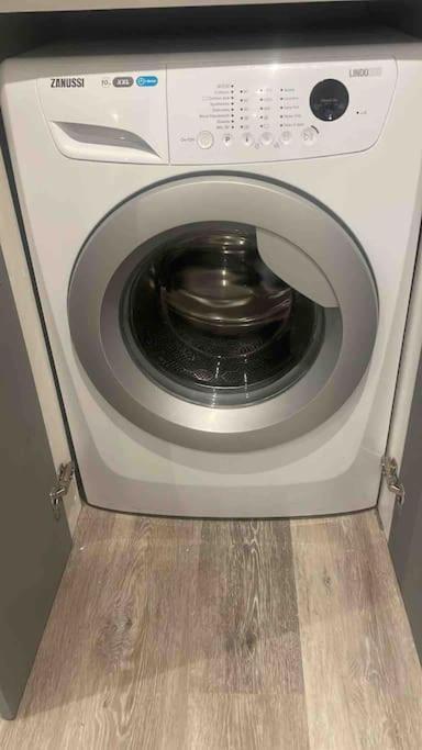 Comfortable Flat Close To The Beach Brighton Eksteriør bilde