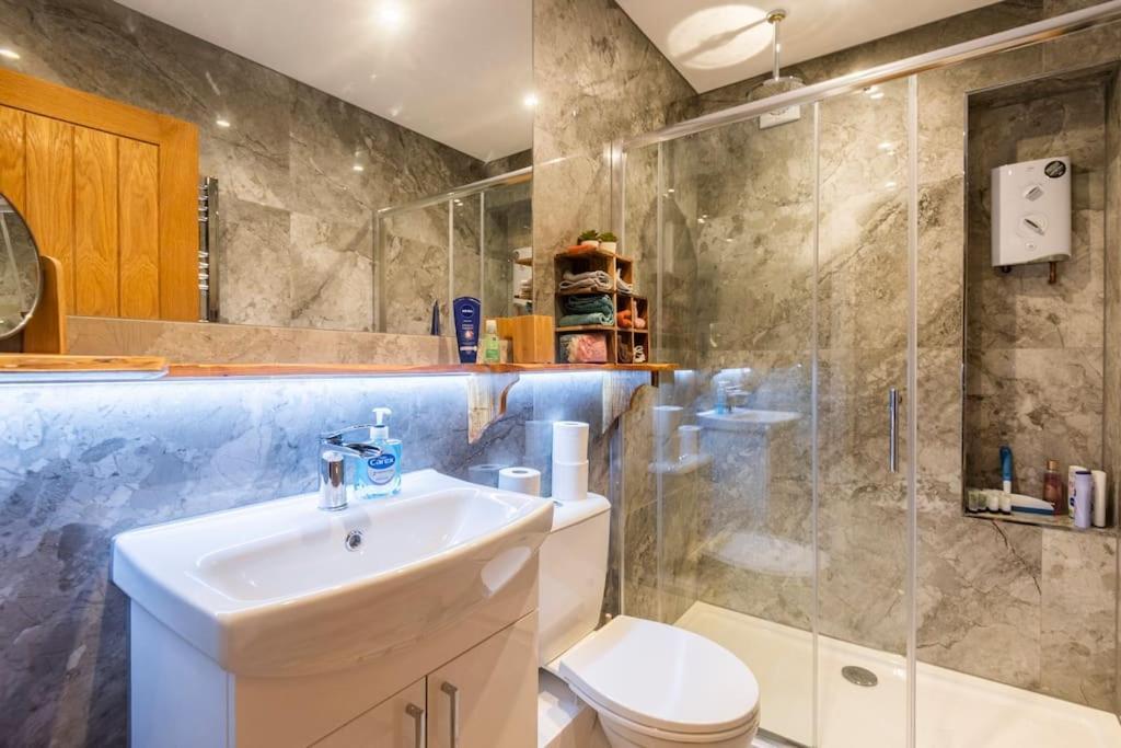 Comfortable Flat Close To The Beach Brighton Eksteriør bilde