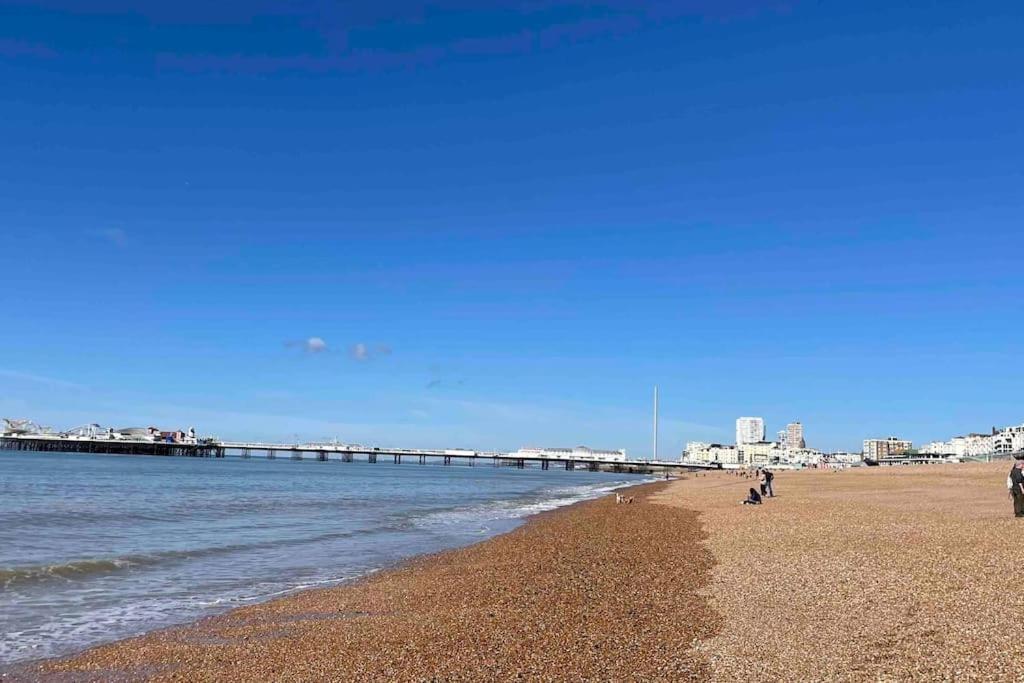 Comfortable Flat Close To The Beach Brighton Eksteriør bilde